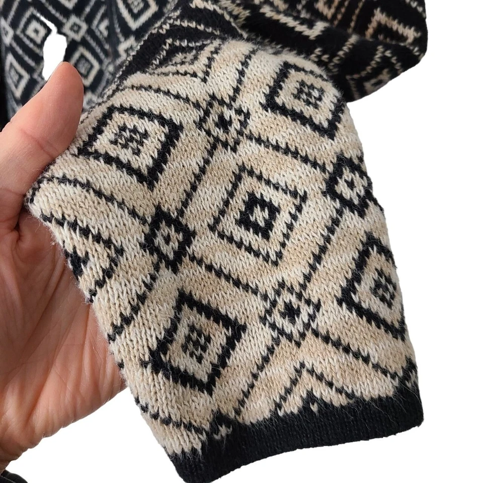 Suéter Cárdigan Nomadic Traders Para Mujer L Negro Tostado Geométrico Botón Frontal Foto 4 de 4