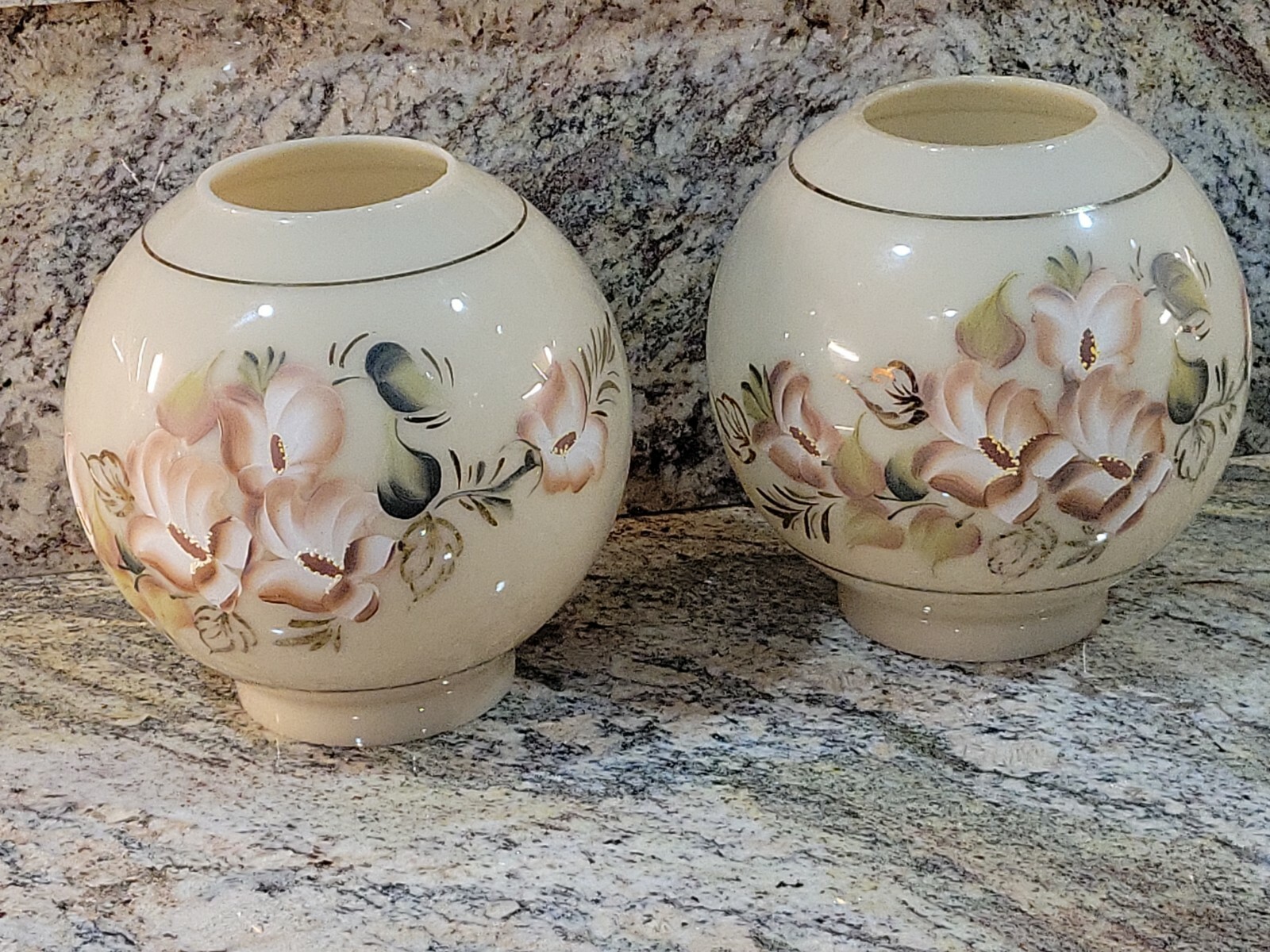 PAIR Rare Vtg GWTW Hand Painted Oil Lamp Ball Shade Globe Dog Woods 8