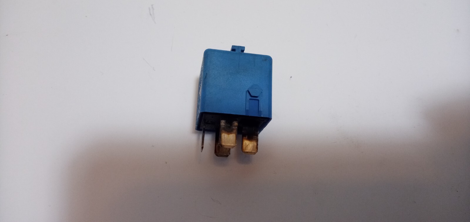 1735424 V23134 K59 X170 BMW 3 Series E36 Relay Control Module Unit 