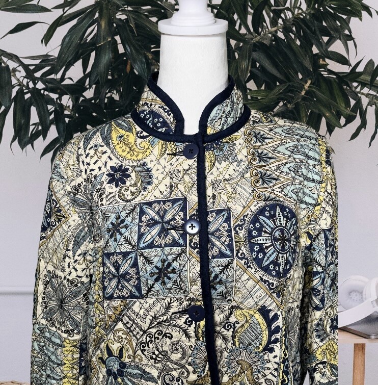 Vintage Quilted Button Down Jacket Medium - image 2