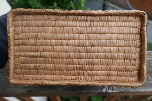 Ant. Native Coast Salish Thompson River Hand Woven Trunk Shaped Storage Basket - Picture 5 of 15