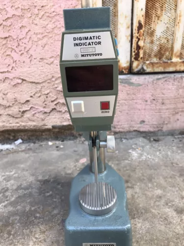 0-2” Mitutoyo Digimatic Digital Indicator Stand