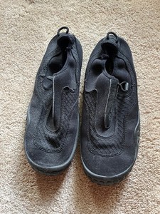 SAND N SUN ~ Mens Water Shoes ~ Size 9 ~ Beach Vacation