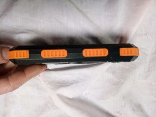 Charge Work Solar Powered Power Bank Weather Proof - Picture 3 of 7