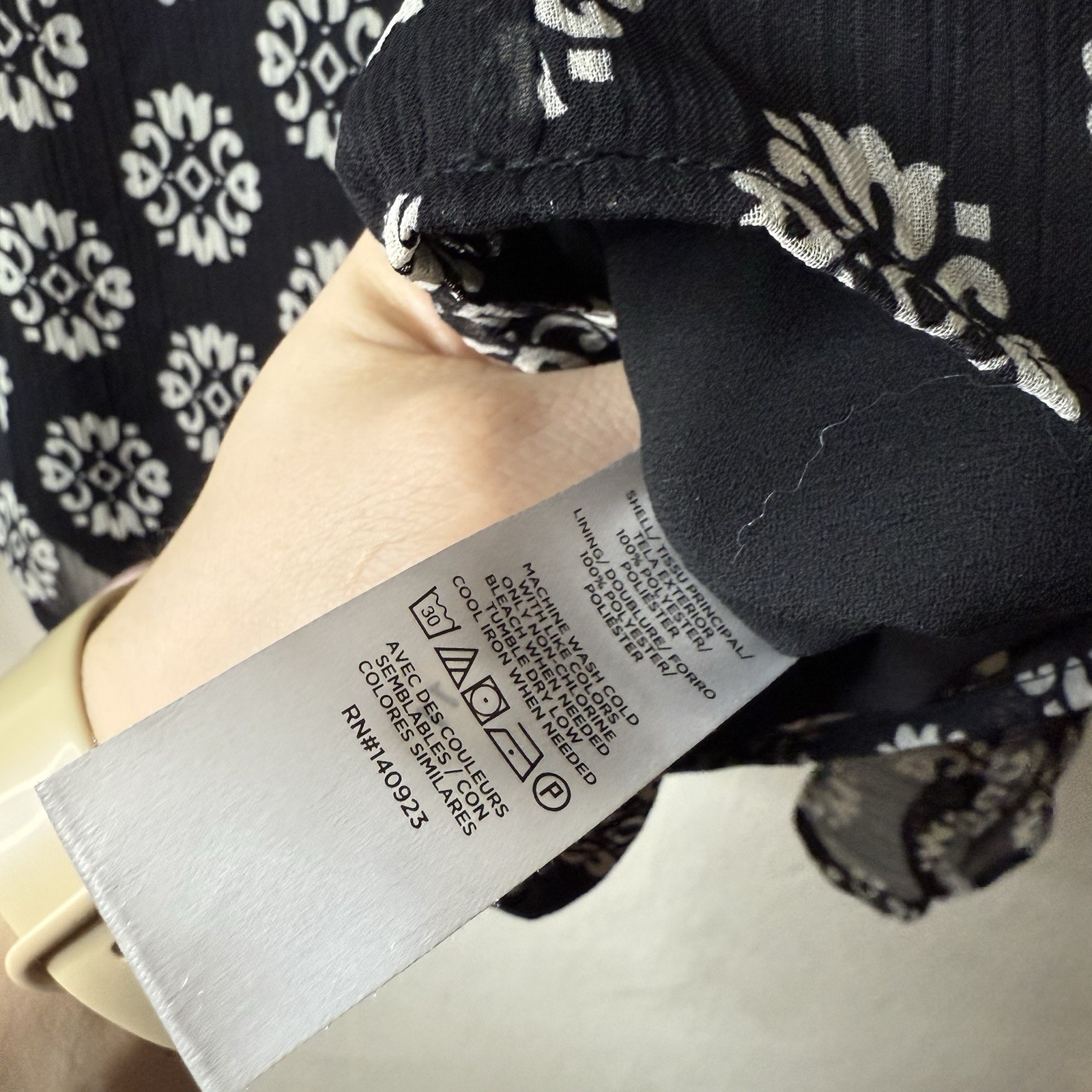 Loft Black White Patterned Button Ruffle Sleeve B… - image 6