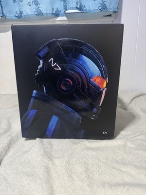 Mass Effect Legendary Cache Collector's Edition N7 Bundle No Game