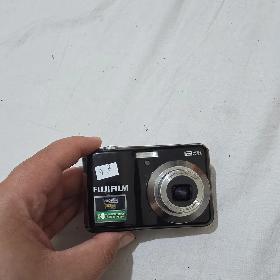 Fujifilm FinePix AV110 12MP Digital Camera Silver 3x Optical Zoom Compact | HD, photo 2 of 4
