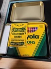 1991 Crayola Collector’s Colors Limited Edition Tin with 72 Crayons 8 Retired — photo 2