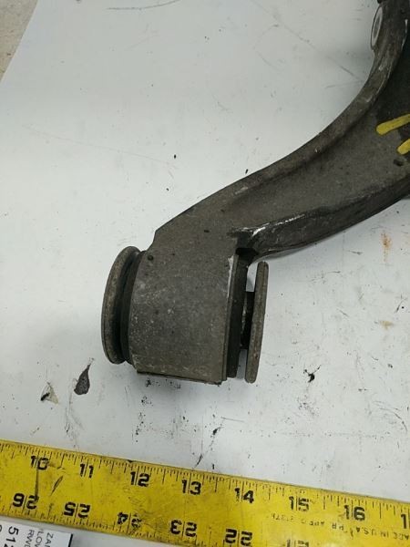 04 05 06 07 08 Maserati Quattroporte Front Left Driver Lower Control Arm **AS IS
