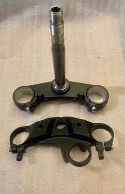 Gabelbrücke Lenkerkrone  Yamaha MT09,XSR 900,TRACER 900 2013-2020
