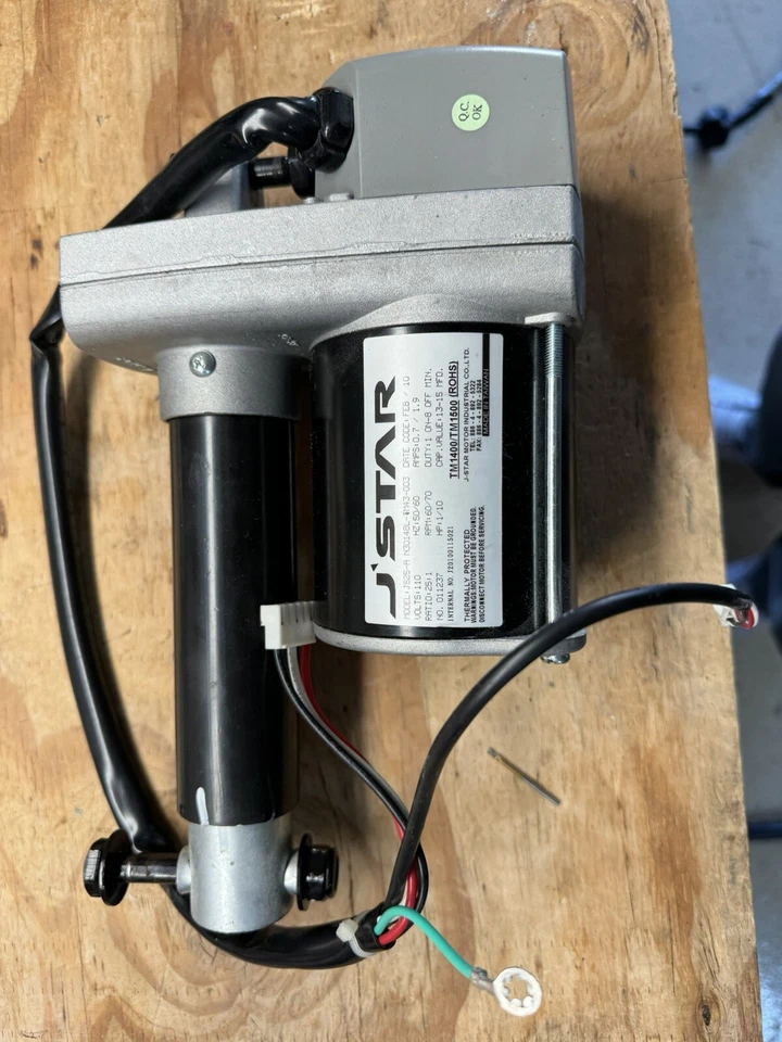 Elevador de motor de elevación inclinada para cinta de correr Precor 9.23 9.27 Foto 2 de 3