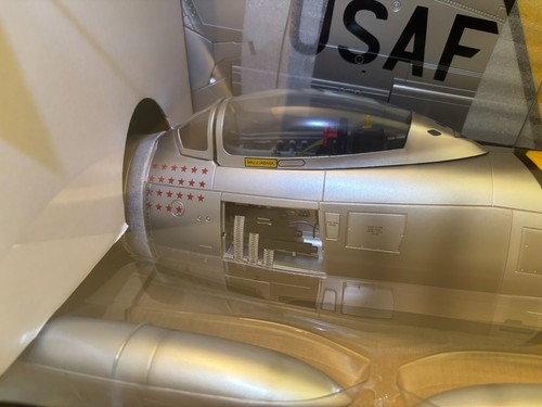 JSI Merit International 1/18 USAF F-86F-30 Sabre - Picture 6 of 8