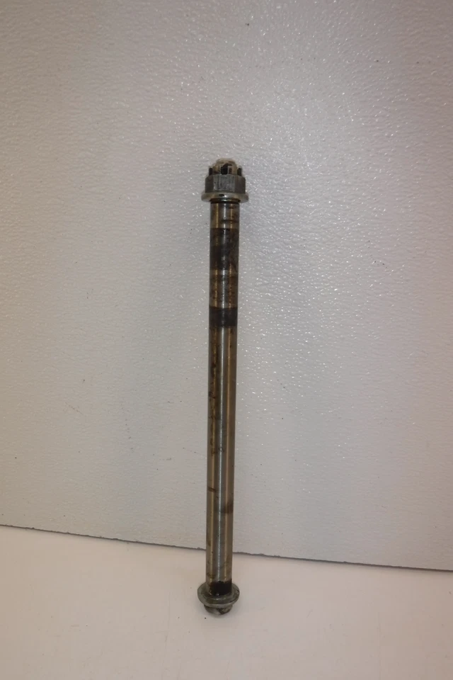 Honda CB750F 1977 eje trasero llanta trasera eje perno pivote Foto 2 de 4