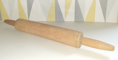Vintage Nudelholz Buchenholz drehbar Dänemark 163/4 Zoll 42,5 cm Mid Century Modern