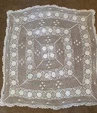 Vintage White Hand Crochet Floral Medallion Lace Tablecloth Scalloped 38x34