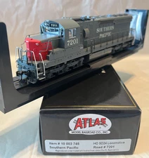 Atlas Masterline HO Scale Southern Pacific SD24 with DCC & Sound