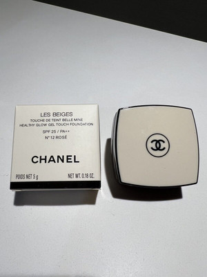 新品　CHANEL ファンデーション　12 BEIGE ROSÉ　12 シャネル シャネル / ル ブラン コンパクト ラディアンス 12 ベージュ ロゼの