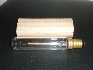 ANTIKE PROJEKTOR PROJEKTIONSLAMPE OSRAM 15 W 23%DIA, SUPER 8, 16 MM ??UNBENUTZT