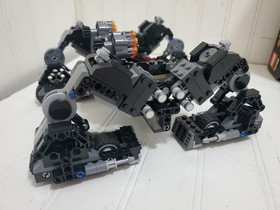 LEGO Knightcrawler Tunnel Attack 76086 Batman DC Comics Super Heroes 3 MiniFigs