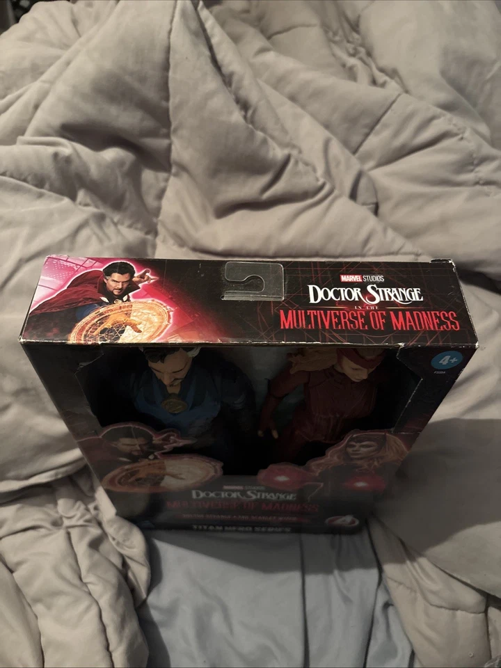 Doctor Strange Multiverse of Madness Scarlet Witch 1/6 Scale Figure - Image 3 of 4