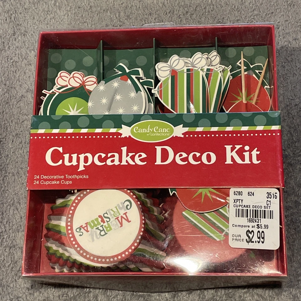 ENORME LOTE Wilton Puntas de Tubería Glaseado Pastel Decoración Herramientas Panadería 33 Piezas + Más Foto 3 de 4