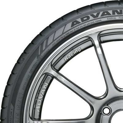 Yokohama Advan Sport (V107) 225/40 ZR18 92Y XL RPB