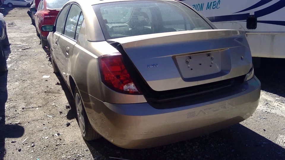 Fuse Box Engine Fits 06 ION 5239726 - Image 3 of 4