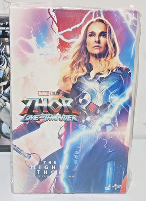 HOT TOYS 1/6 Thor: Love and Thunder - Mighty Thor 29 cm MMS663