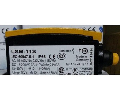 1PC       Limit switch LSM-11S New  #jd