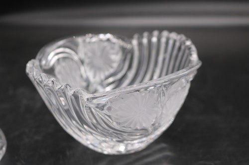 Vintage Cut Crystal Glass Bowl-Lidded-Frosted Florals - Picture 2 of 9