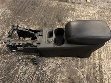 FORD FOCUS CENTRE ARM REST LEATER / CONSOLE 2014 ZETEC S