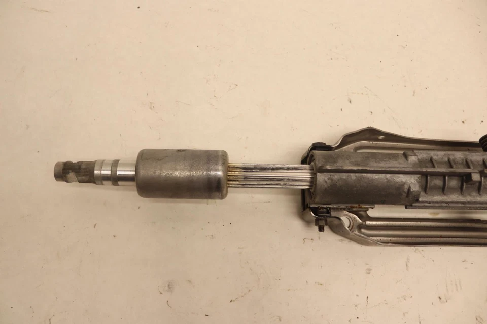 BMW M3 E92 2008-2013 cupé m/t columna de dirección con ajuste manual OEM Foto 4 de 4