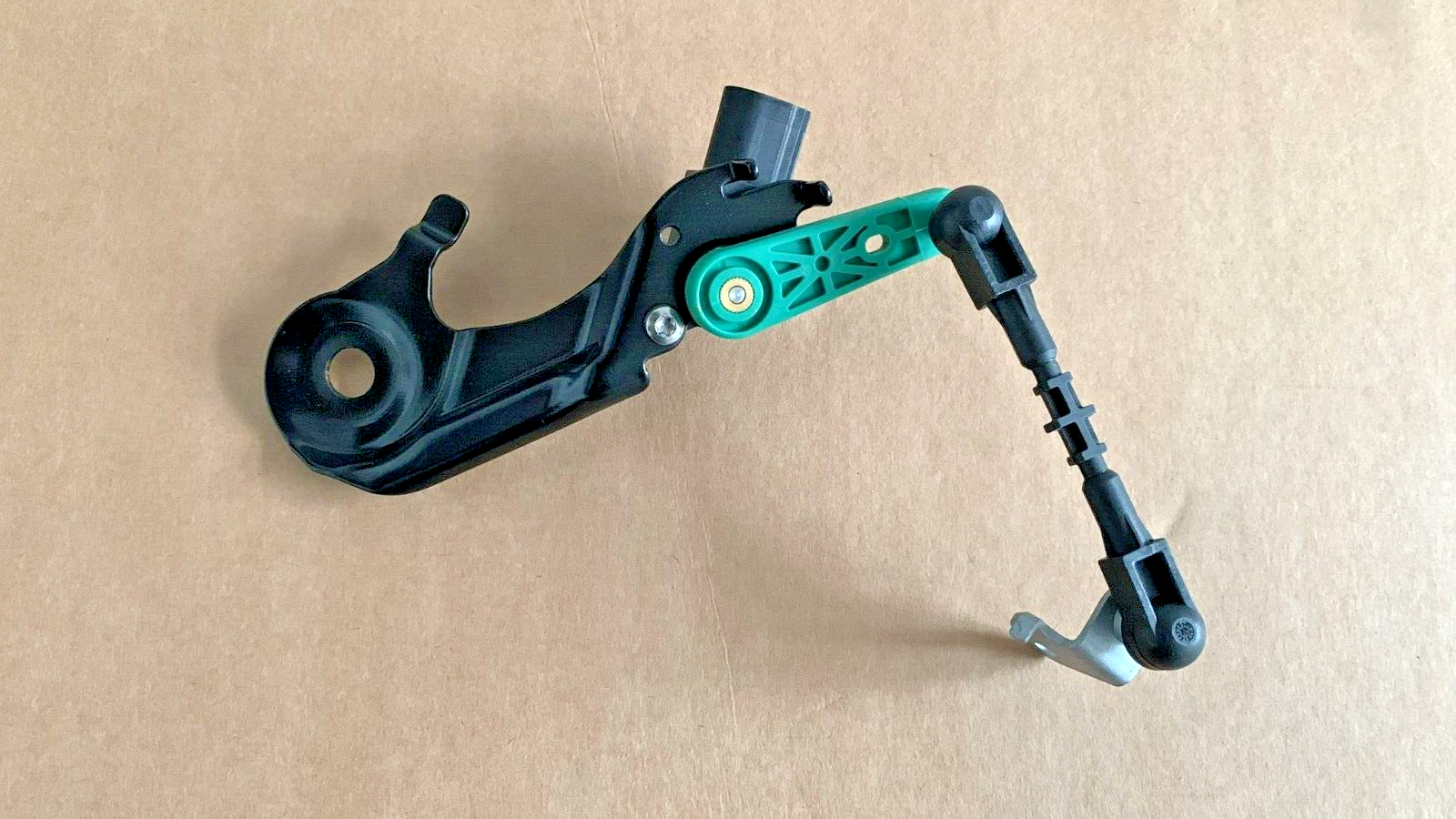 For Porsche Macan Audi q5, a6, a7, a8 Rear Right Height Level Sensor 8R0941310E - Image 5