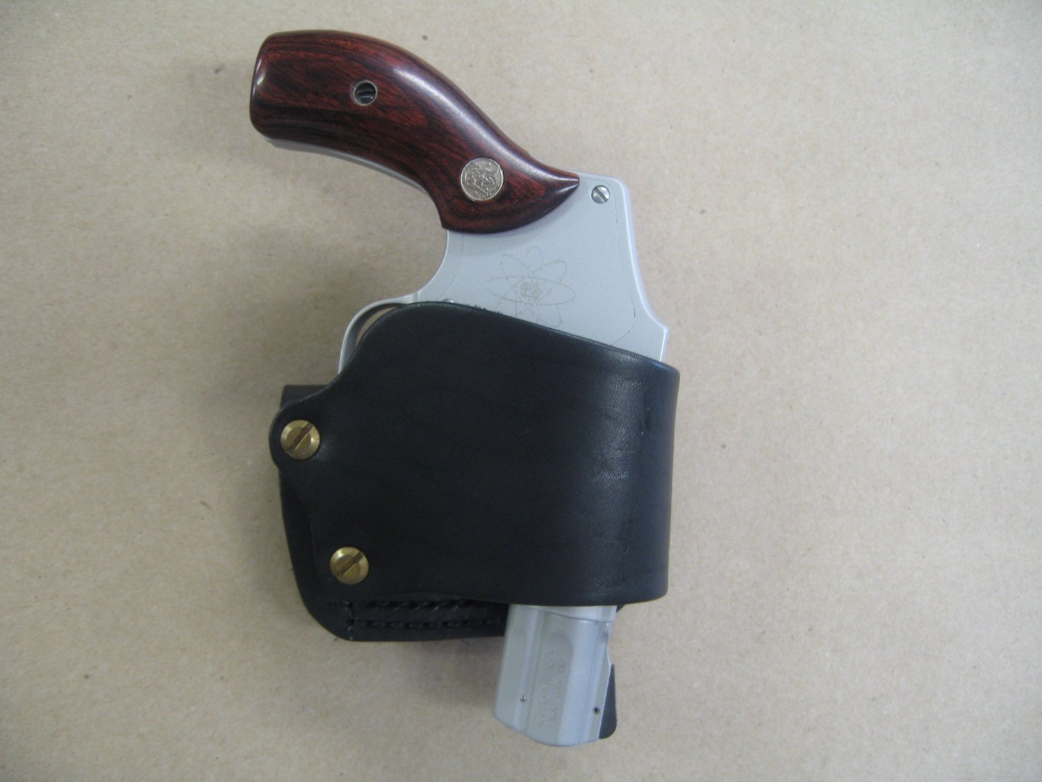 Smith & Wesson J Frame Revolver 36,60,640, Leather Belt Slide Holster Black USA