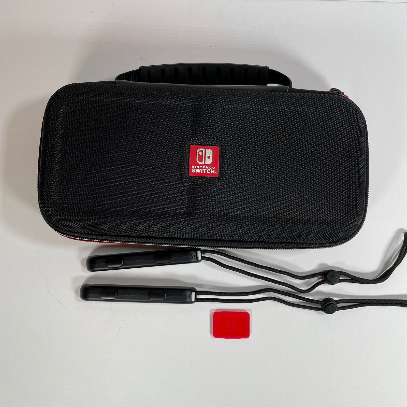 Nintendo Switch Case Black Red & 2 Joy-con Wrist Straps Officially Licensed-image