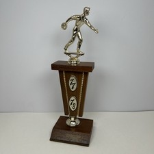 Vintage 1970&rsquo;s BOWLING TROPHY-  Metal Wood 1977 1978  12.5 Inch Tall