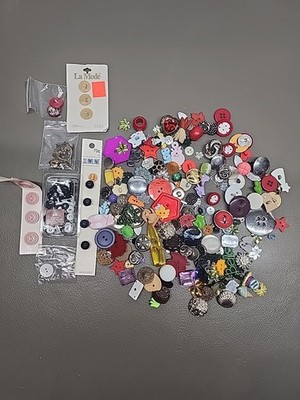 Lot Of over 150 Vintage Unique Buttons Large Small Gorgeous