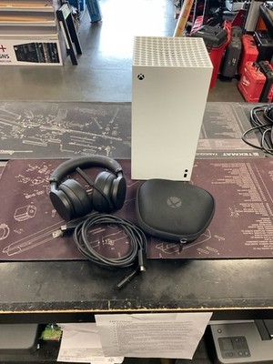 MICROSOFT XBOX SERIES X - 1TB - 1882 w/ Xbox Elite Series 2 Controll (MAD062713)