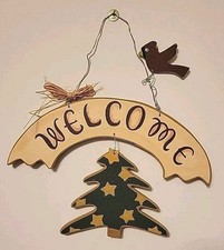 Welcome Sign Christmas Tree Wood Wall/Door Hanger Cardinal Bird Country Rustic