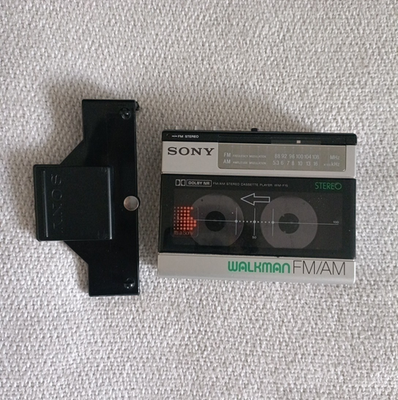 Sony WM-F15 ▷ 【ジャンク品】 SONY ソニー WALKMAN WM-F15