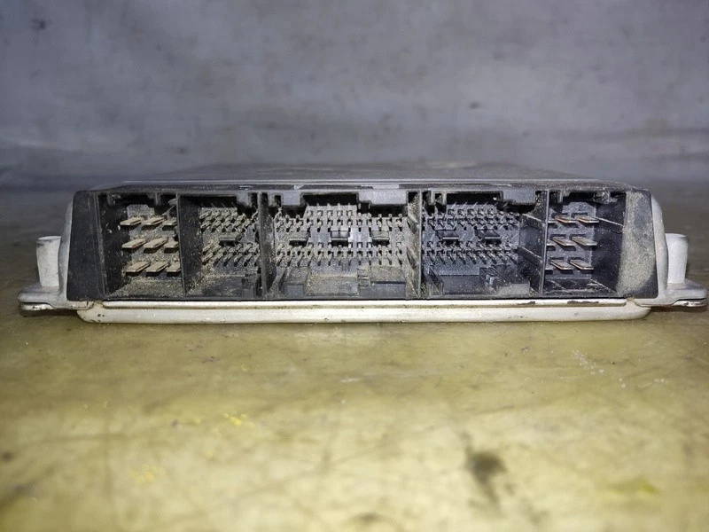 0281010537 centralina motore per MERCEDES-BENZ CLASE E T-MODEL 270 1996 1026273 - Immagine 2 di 4