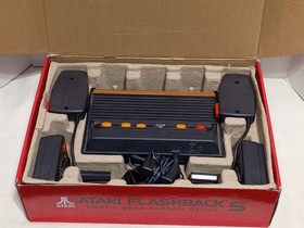 Atari Flashback 5 Classic Game Console Collector's Edition.