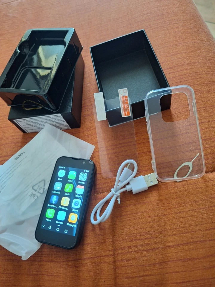 Mini Smartphone XS15 Dual Sim 2GB Ram 16GB Di Memoria Interna Wifi Bluetooth  - Immagine 2 di 4