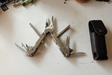 SOG/Paladin Tools PowerPlay PT-540 Electrician Multi Tool w/case