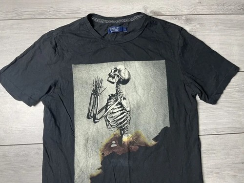 Religion skulls Tshirt size Small - Picture 3 of 5
