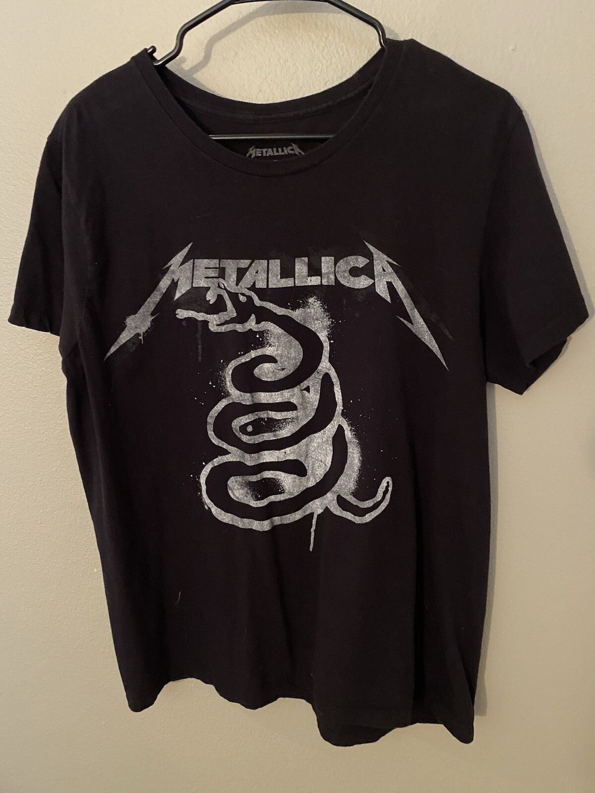 Metallica Black Album T-Shirt Extra Large Coiled Snake Logo