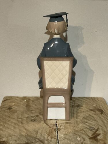 Lladro Graduation Girl Figurine - Picture 3 of 4