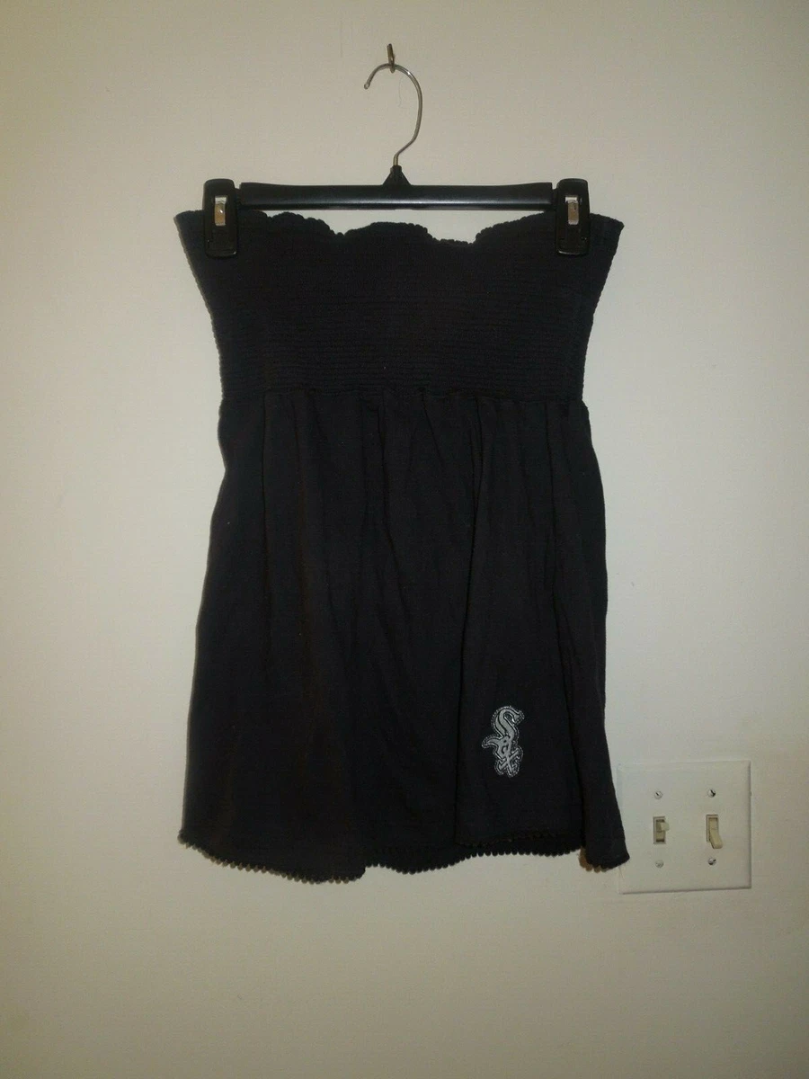 Alyssa milano cheap mlb clothing