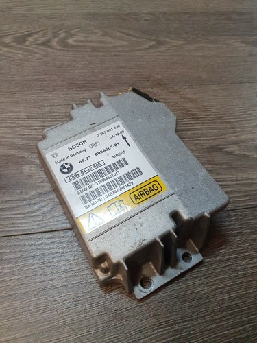 BMW E81 E87 E90 E91 E92 - Center Airbag Steuermodul ECU 6964607