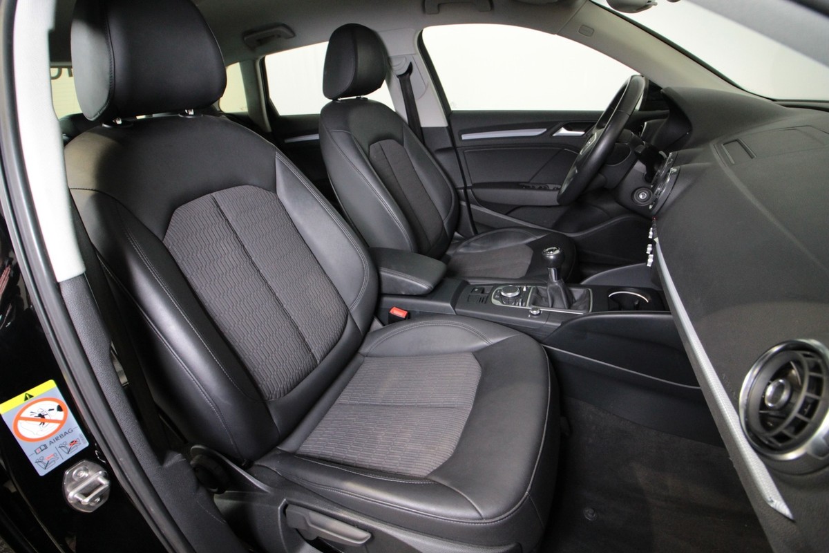 Audi A3 1,6 TDi Ambiente SB
